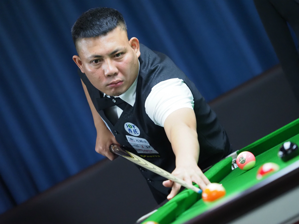 城市灯带随 城市灯带随